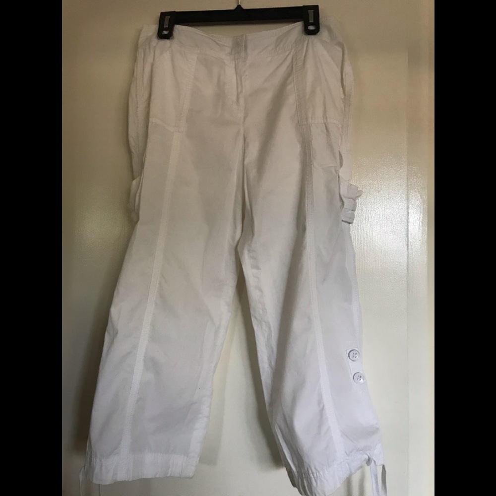 LARRY LEVINE SPORTS, size8,woman’s white pants 100%COTTON